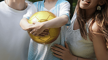 7 Perfect Holiday Gifts for Sports Families (2025 Guide)