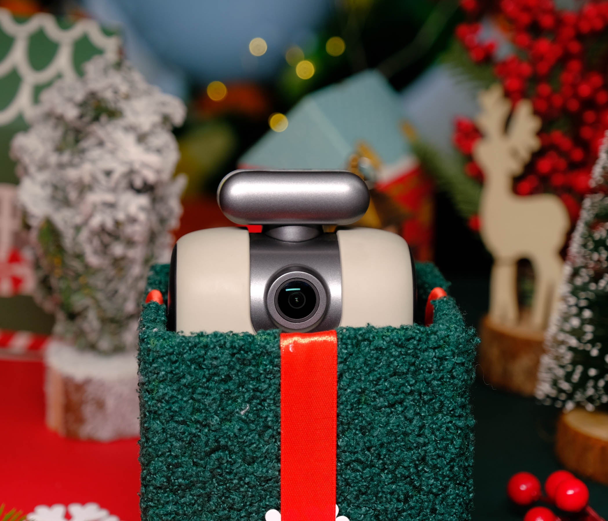 Unwrap the Magic: Capture Christmas Memories with XbotGo!